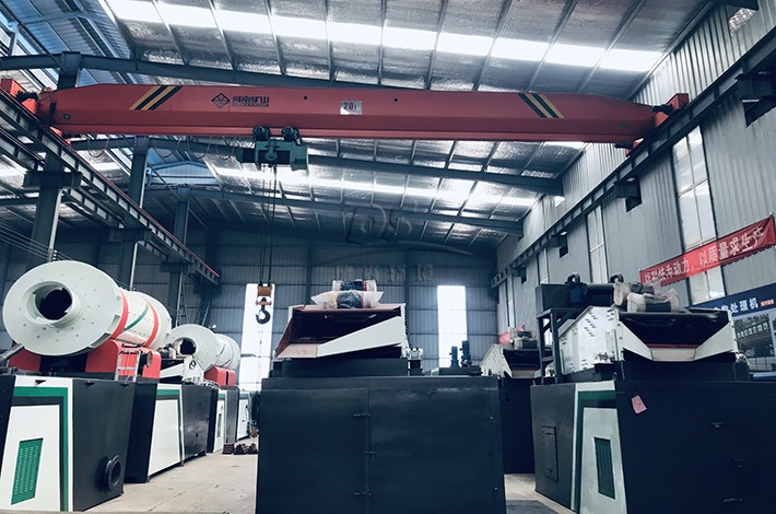 移動(dòng)淋洗修復(fù)車(chē)生產(chǎn)車(chē)間