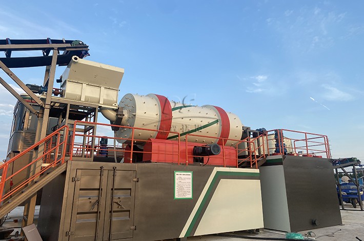 撬裝式土壤淋洗設(shè)備修復(fù)現(xiàn)場 撬裝式土壤淋洗設(shè)備修復(fù)現(xiàn)場