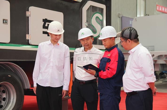 德森淋洗車(chē)技術(shù)專(zhuān)員解答 德森淋洗車(chē)技術(shù)專(zhuān)員解答